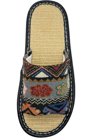 papuci-de-casa-dama-tecos-negru-model-traditional-romanesc [4]