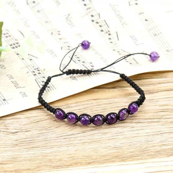 Bratara Handmade Reglabila cu Margele 6mm Rotunde de Ametist si Ciucuri Macrame [6]