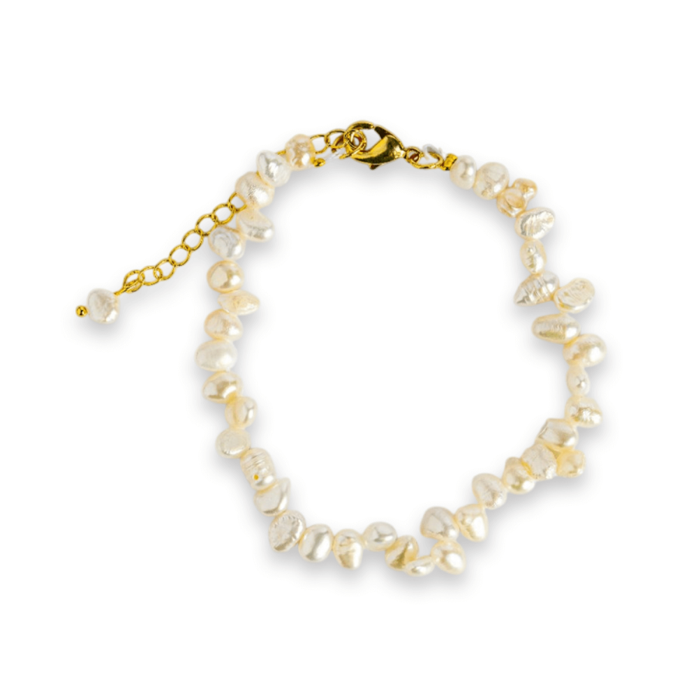 Bratara boho chic cu perle baroce ,   Feminitate si rafinament