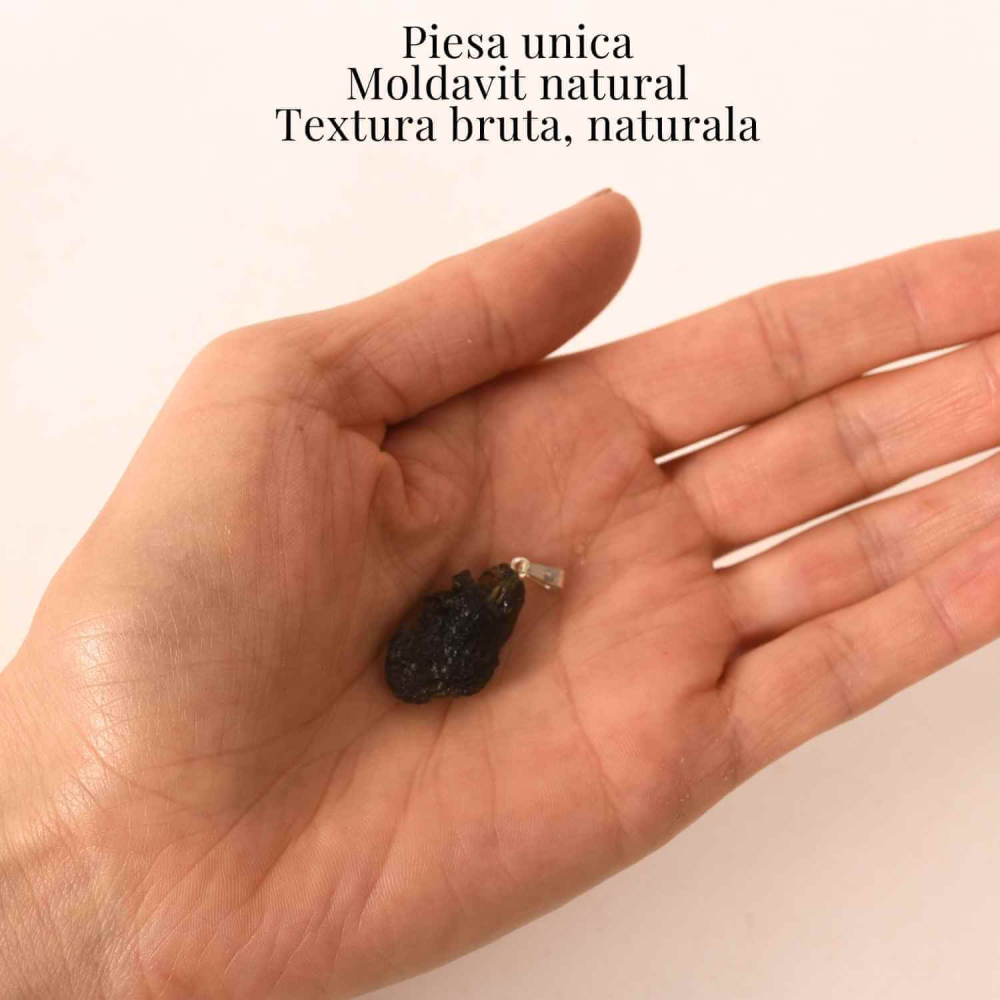 Colier Argint 925 cu Moldavit natural brut 2.9 g – o ancora simbolica pentru transformare blanda [4]