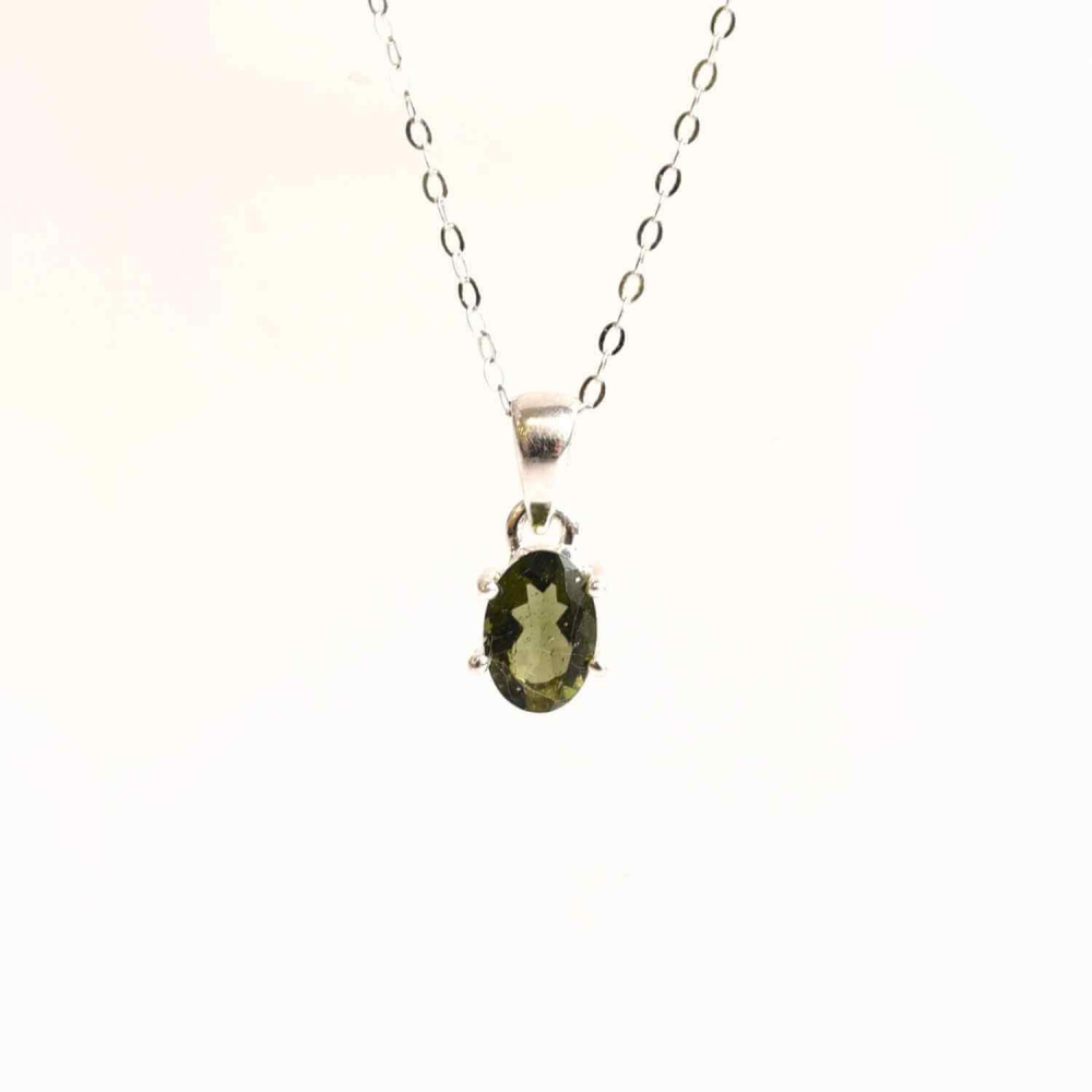 Colier argint 925 cu Moldavit natural fatetat Oval ,   Activare intuitiva si renastere spirituala