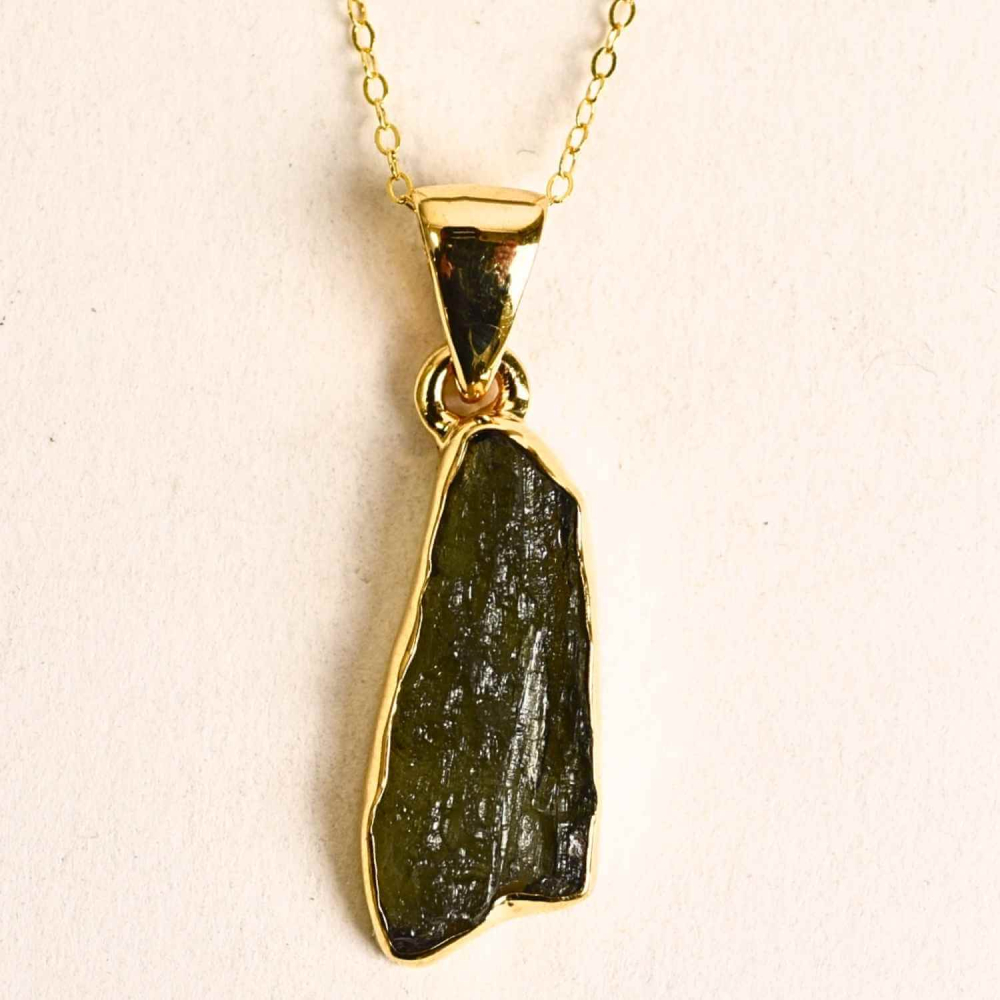Colier Argint 925 placat cu Aur 18k cu Moldavit natural ,   Transformare spirituala ,   2.32g