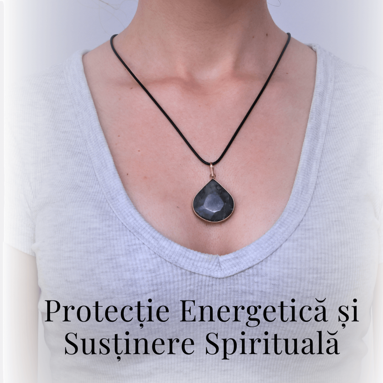 Colier Auriu Ajustabil cu Pandantiv Labradorit Lacrima pentru Protectie [3]