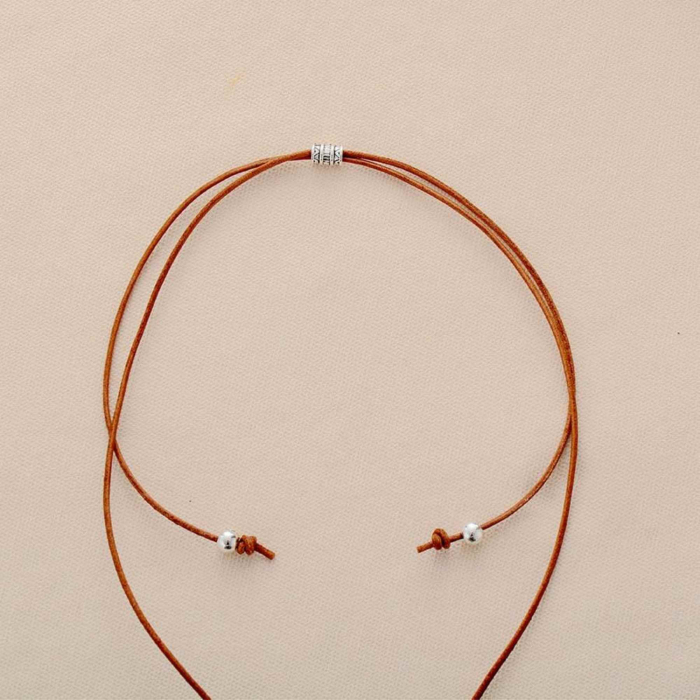 Colier Boho cu Snur de Piele Lucrat Manual si Pandantiv cu Labradorit Natural [4]