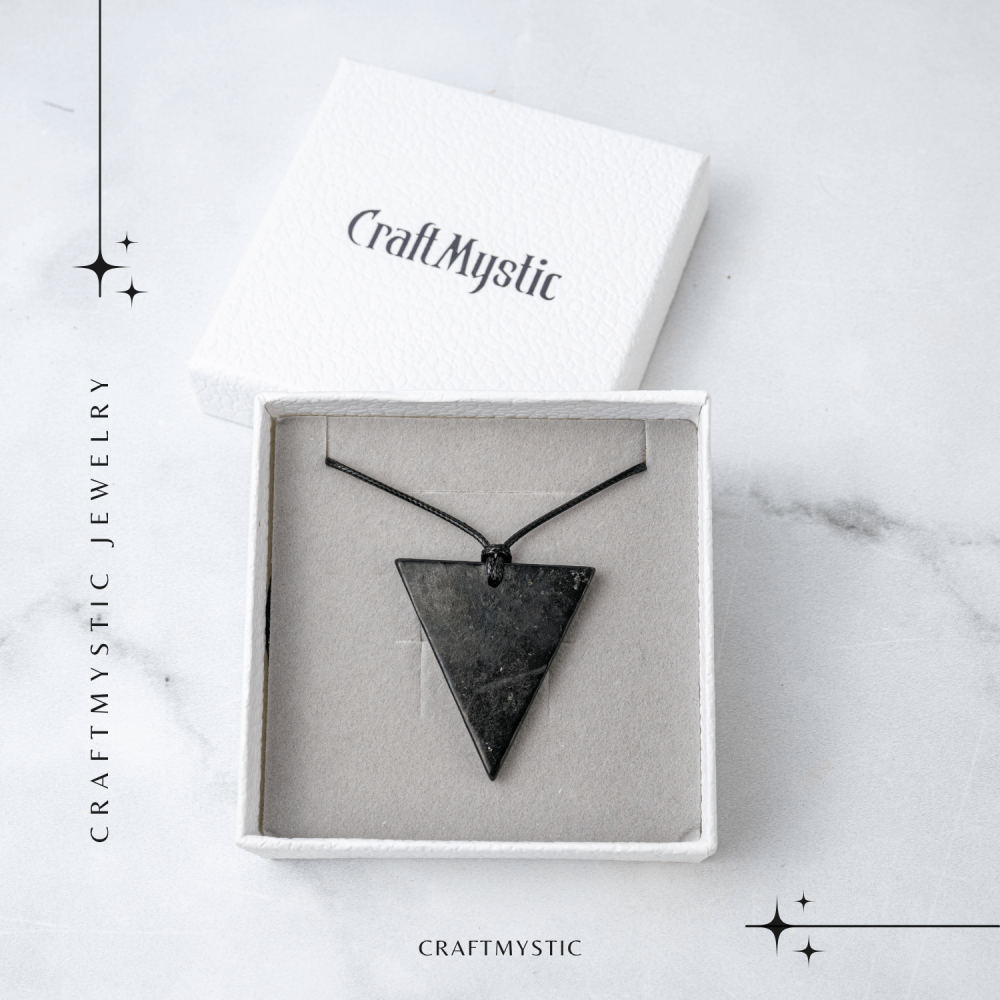 Colier cu Pandantiv Triunghiular din Shungit Natural – Protectie Energetica si Echilibru Interior [7]