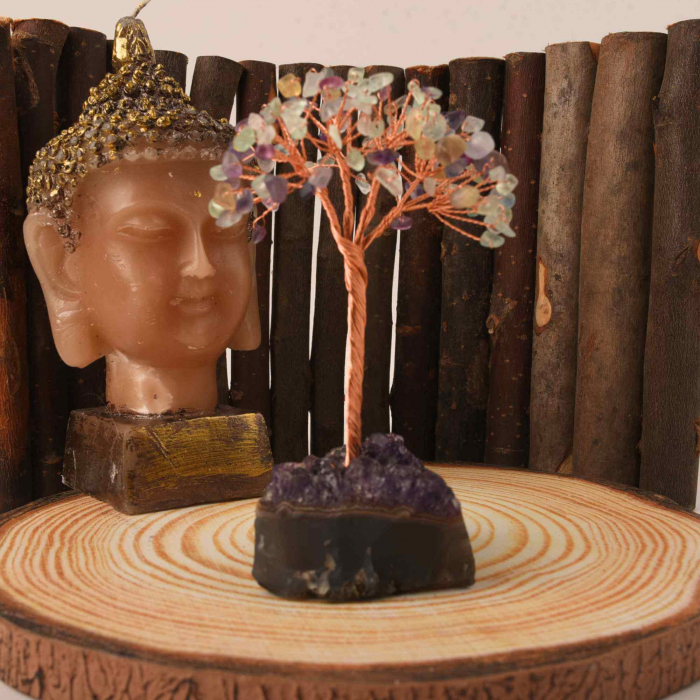 Copacel 12-13 cm cu 108 pietre naturale semipretioase Fluorit pe baza de Ametist cluster - Sprijina calmitatea, concentrarea si cresterea intuitiei [3]