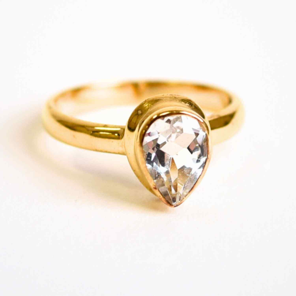 Inel argint 925 placat cu aur 18K cu Topaz Alb lacrima ,   Claritate si Renastere