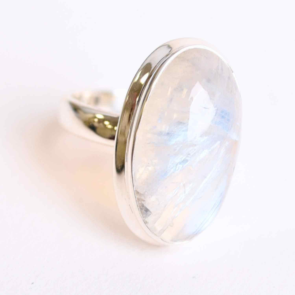 Inel din argint 925 cu Piatra Lunii naturala 7.32 gr M54   7 ,   Intuitie, echilibru si eleganta discreta