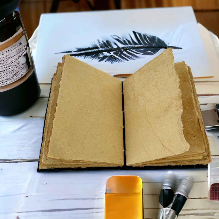 Jurnal vintage pentru magie model "Book of Shadow"  cu 7 pietre pentru cele 7 chakre - Jurnal cu inchidere cu lacat, handmade din piele vintage, cadou pentru femei si barbati [3]