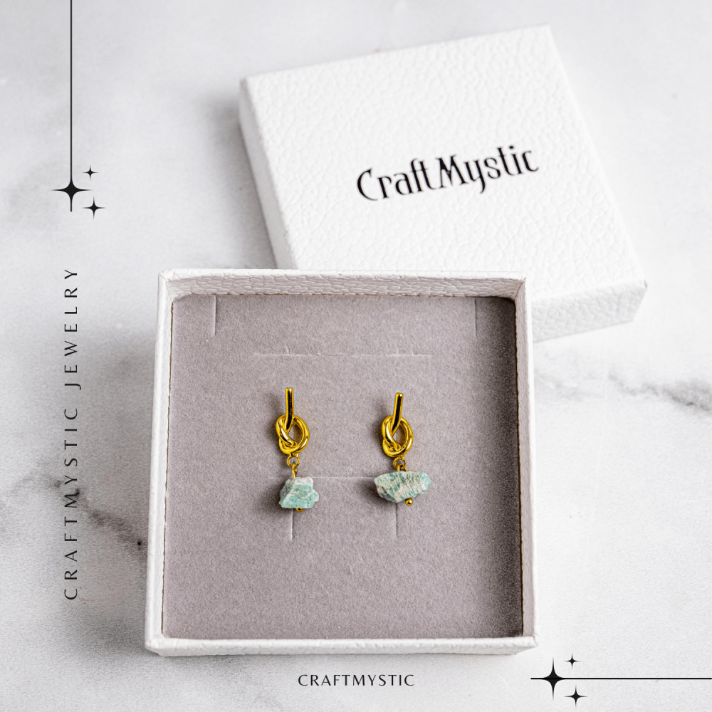 Bijuterie a Linistii – Cercei cu Amazonit si Montura Tip Nod [7]