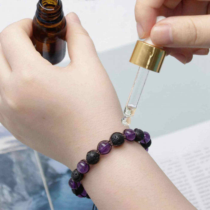 Bratara lucrata manual cu cristale 8mm naturale de ametist si roca vulcanica - Pentru femei protectie energetica pentru noroc si echilibru [6]