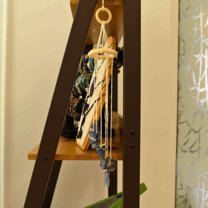 Clopotel de Vant Artizanal cu Pietre Semipretioase de Sodalit - Armonie si Eleganta in Casa Ta [3]