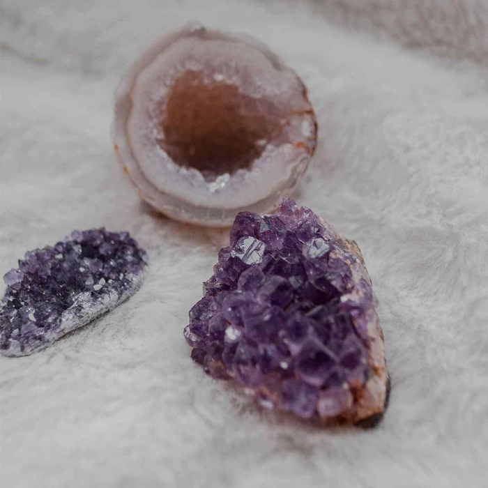 Cluster Ametist Natural din Uruguay, Cristal Unic pentru Meditatie si Echilibrare Energetica, Dimensiuni 5-7 cm [5]