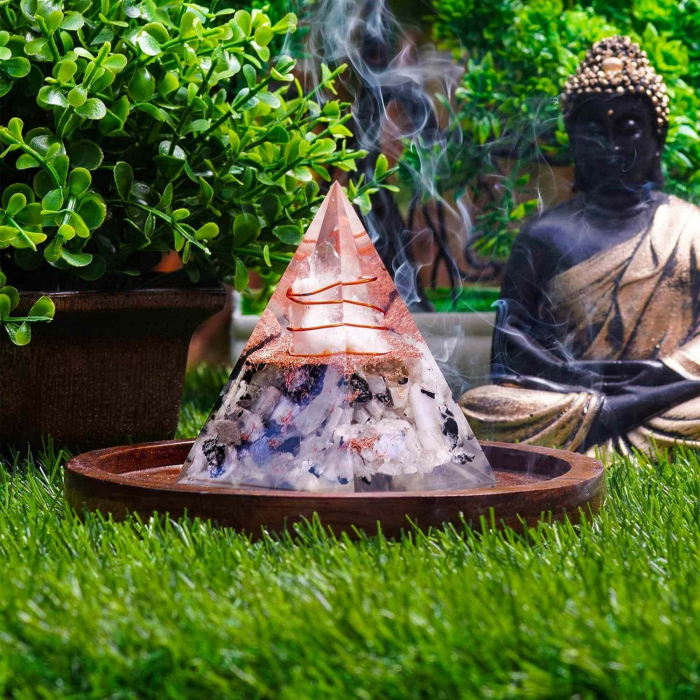 Piramida Inspirationala Orgonita pentru Succes | Piramida Orgone din Piatra Lunii Curcubeu - Liniste – Dezvoltare – Putere [6]