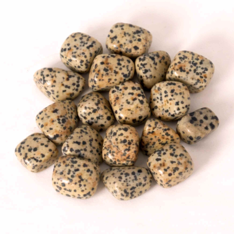 Jasp Dalmatian - Jasp Dalmatian rulat – o piatra care aduce echilibru, stabilitate si o legatura blanda cu natura