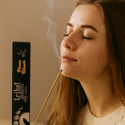 Betisoare parfumate Moon Ritual Tribal Soul + suport ceramic – setare intentii si echilibru lunar [1]