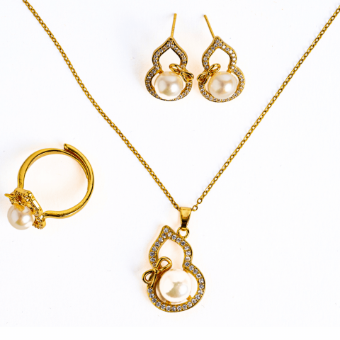 Set elegant cu perla naturala – Stralucire si feminitate intr-un singur gest [8]