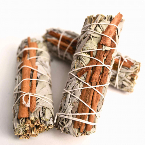 Buchet Salvie Alba California cu Scortisoara - Purificare si Energie Pozitiva [1]
