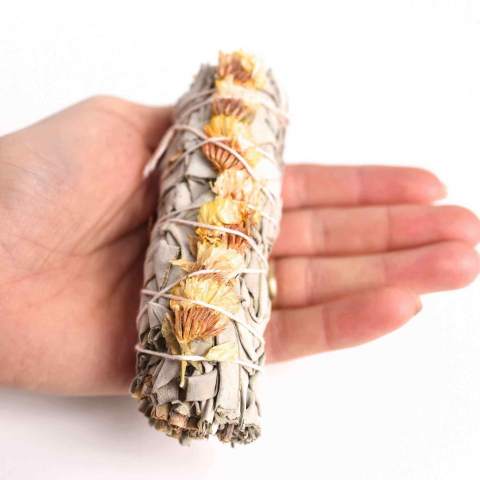 Buchet Salvie Alba California cu Garofite Galbene/Sinuata - Energie Pozitiva si Claritate [4]