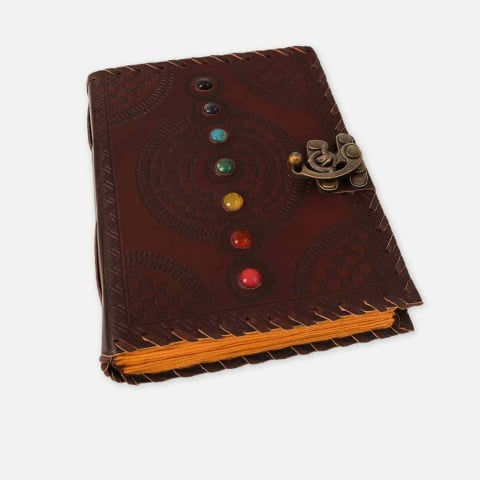 Jurnale din piele - Calatorie interioara – Jurnal din piele naturala cu pietre 7 chakre si hartie de bumbac