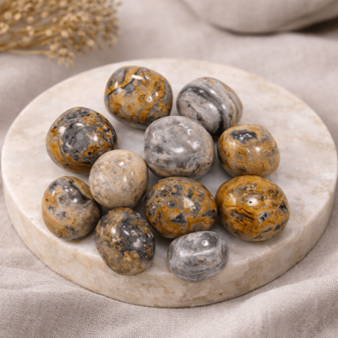 Pietre rulate din jasp bondar – energie calda pentru stabilitate si curaj interior [2]