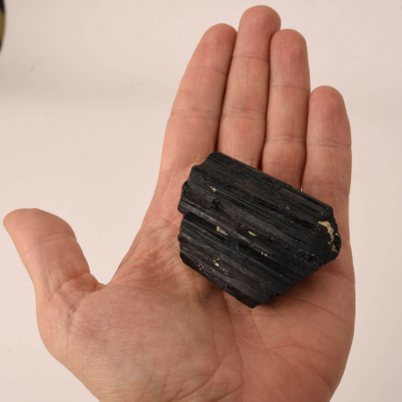Cristal natural unicat de vindecare Turmalina neagra pietre brute 8-9 cm  - Pentru energie pozitiva, protectie [17]