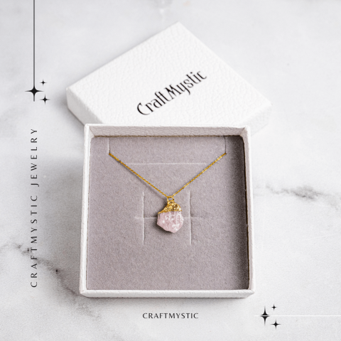 Iubire si Armonie – Colier cu Piatra Cuart Roz si Lant Auriu [6]