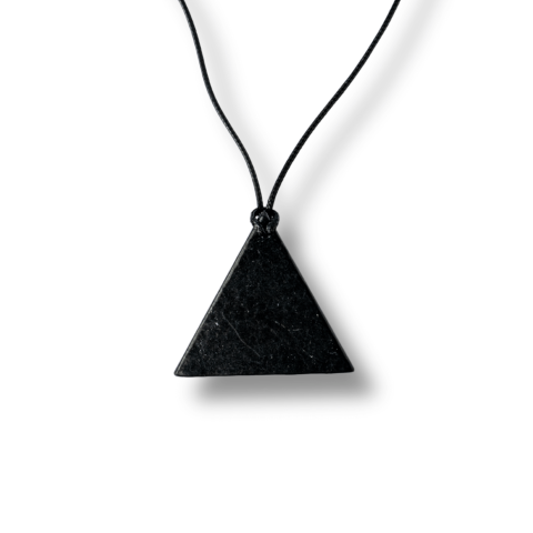 Colier cu Pandantiv Triunghiular din Shungit Natural – Protectie Energetica si Echilibru Interior [8]