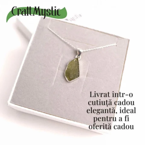 Colier din argint 925 cu moldavit natural – Claritate, protectie si energie transformationala [4]