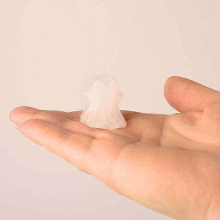 Figurina 3.5 cm in forma de fantoma din piatra semipretioasa Obsidian, sculptata manual