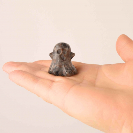 Figurina 3.5 cm in forma de fantoma din piatra semipretioasa Cuart Roz, sculptata manual [2]