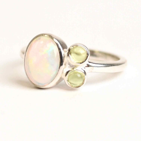 Incredere si Curaj - Inel argint 925 cu Opal Etiopian si Peridot – Lumina si Renastere