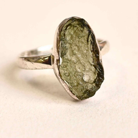 Inel argint 925 cu Moldavit natural brut Marime 53-54 (EU) / 7 (US) – Piatra transformarii spirituale [0]