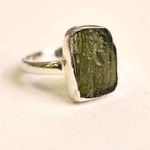 Inele - Inel argint 925 cu Moldavit natural brut Marime 53-54 (EU) / 7 (US) – Piatra transformarii spirituale