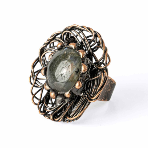 Taur - Inel Floral din Cupru cu Labradorit Natural – Talisman al Transformarii si Protectiei Interioare