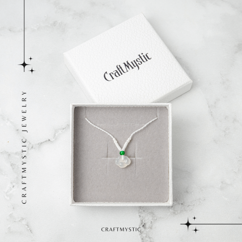 Protectie si Liniste Interioara – Colier Lacat al Pacii din Calcedonie Alba Naturala [6]