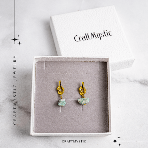 Bijuterie a Linistii – Cercei cu Amazonit si Montura Tip Nod [6]