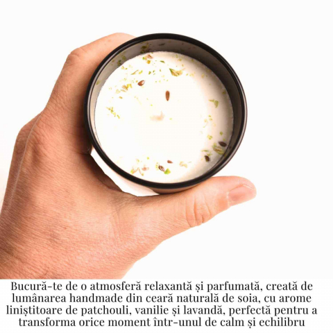 Lumanare cu ulei esential de patchouli, vanilie & lavanda – Relaxare si echilibru total [1]