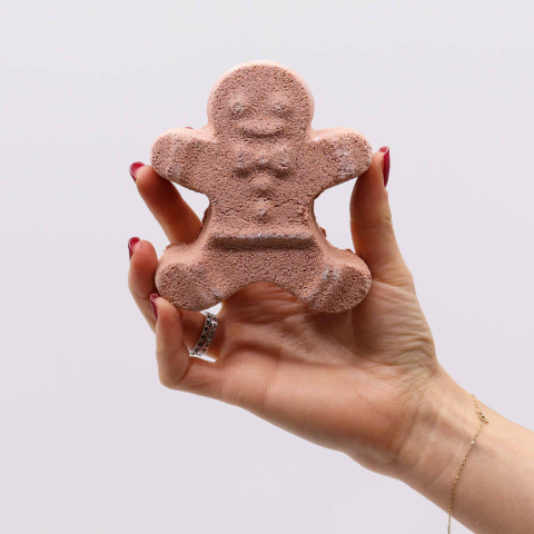 Set bombe de baie Christmas Fun – 4 piese (Gingerbread, Patina, Om de zapada, Ren) – cadoul perfect de Craciun [5]