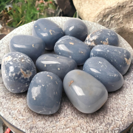 Piatra rulata din Angelit natural - Conexiune Spirituală și Liniște [1]