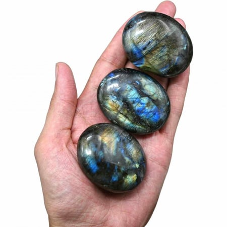 Piatra 4-5 cm de Masaj si Meditatie Labradorit pentru Palma Marime de Buzunar, Pentru Echilibrarea Naturala a Chakrelor, Vindecare Reiki si Grila Cristalina [2]