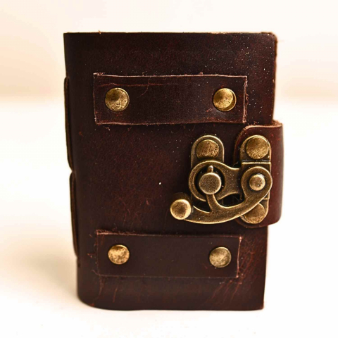 Mini Jurnal vintage din piele cu incuietoarea de epoca  – Intimitate si stil retro [0]