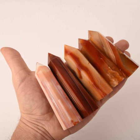 Turn din cristal natural unicat Carneol 9-10 cm - Ajuta la echilibrarea emotiilor, ameliorarea stresului si stimularea claritatii mentale [4]