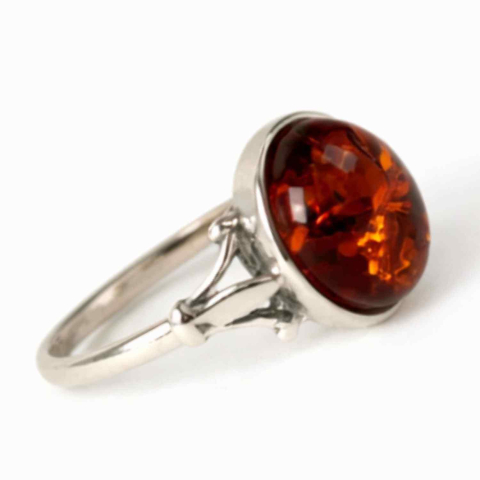 Chihlimbar - Inel din Argint 925 cu Chihlimbar Natural – Eleganta Calda si Echilibru