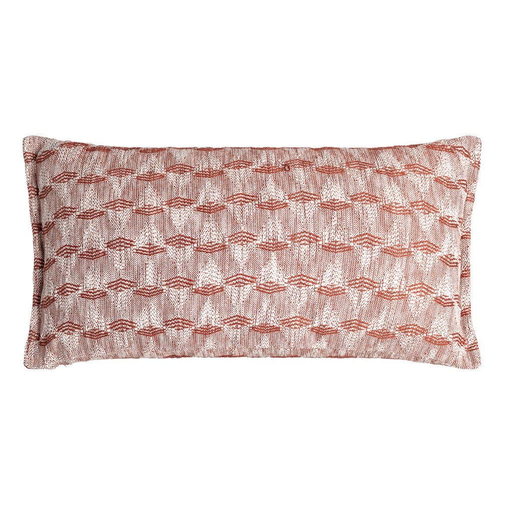 Boho - Set 2 perne decorative dreptunghiulare roz-teracotă cu romburi țesute în rânduri pe fundal alb