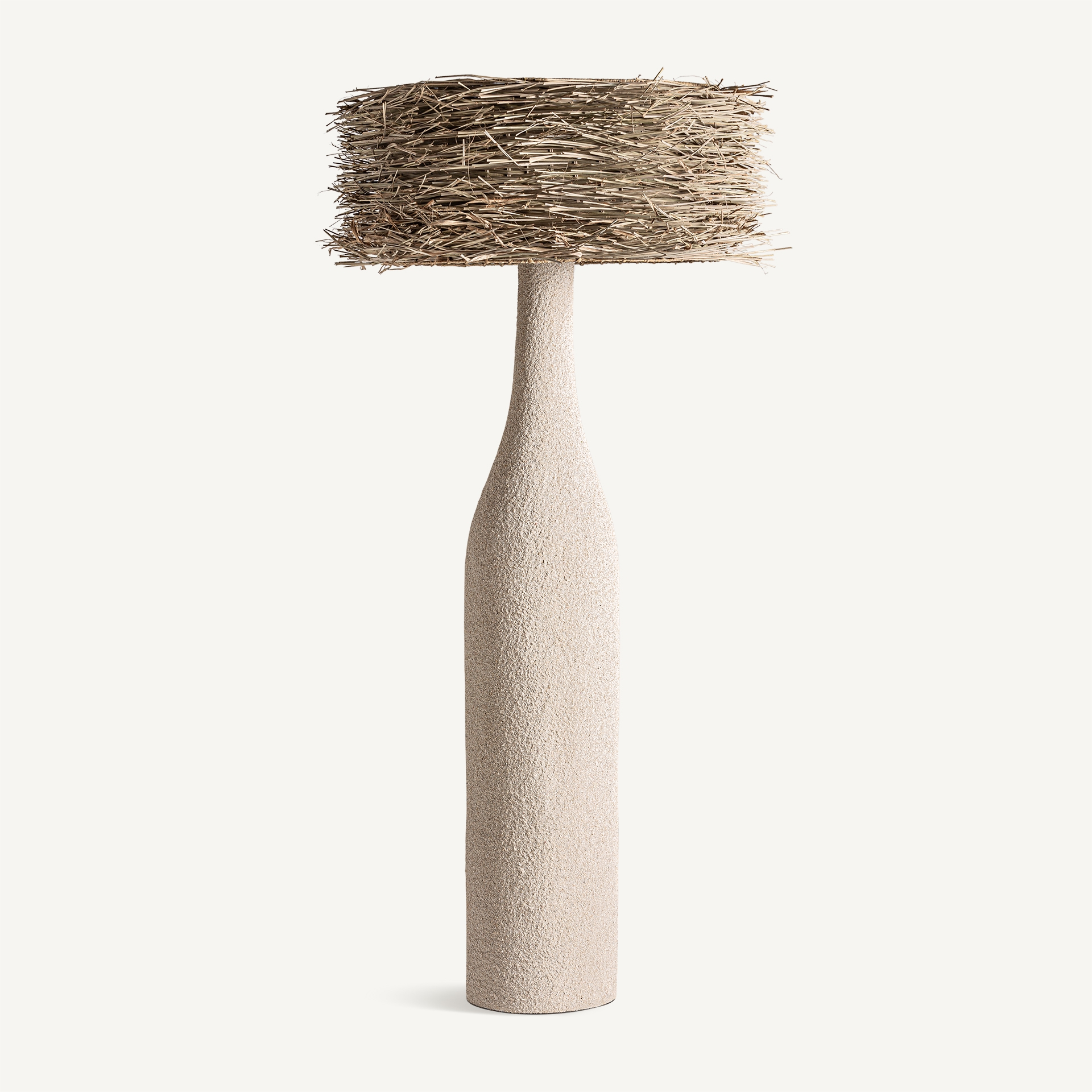 Organic - Lampadar înalt cu picior granulat în formă de sticlă și abajur din fire uscate de iarbă