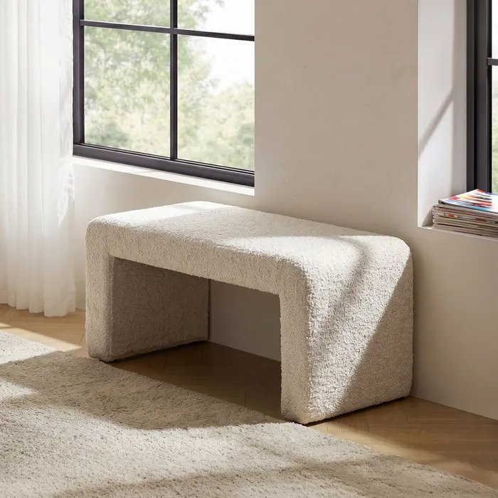 Bancă din stofă crem cu design compact [2]