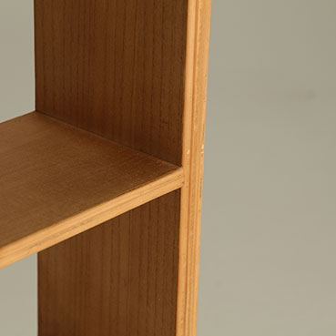 Biblioteca verticala nordica|Rafturi moderne compacte [4]