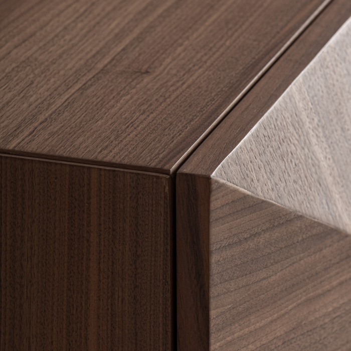 Bufet lemn nuc fronturi geometrice bază metalică [4]