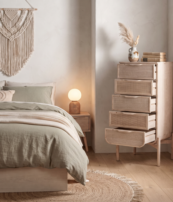 Comoda inalta cu sertare si ratan|Mobilier dormitor compact [2]